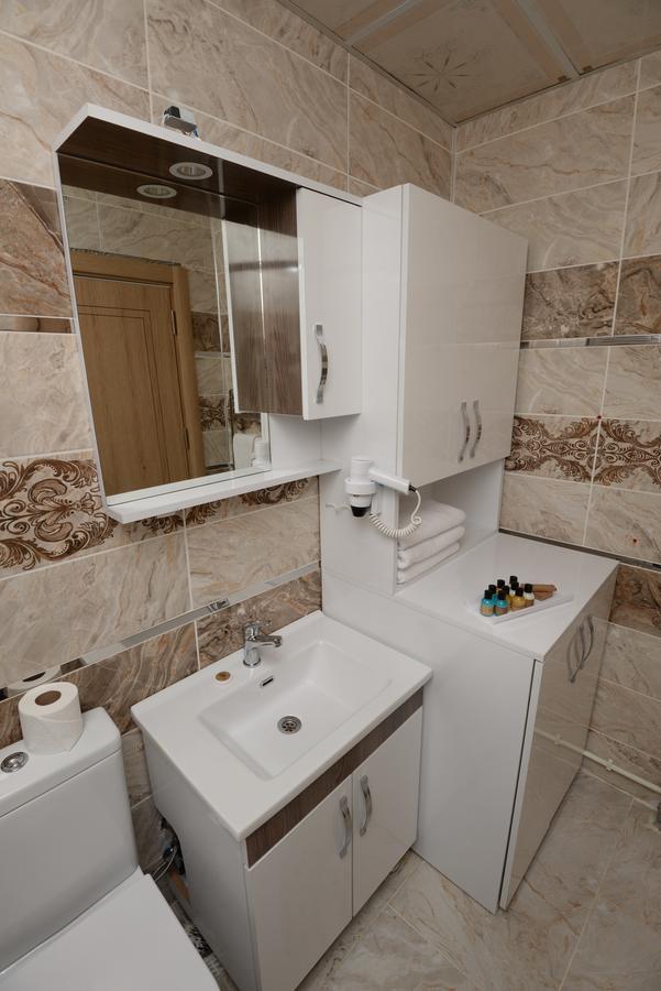 Van Corner Hotel Экстерьер фото